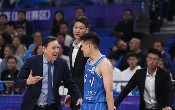 李添榮對比